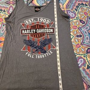 HD sequined tank top